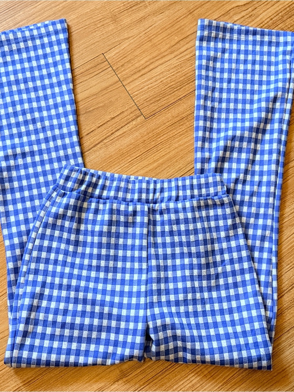 Urban Outfitters Blue and White Gingham Cropped Pants